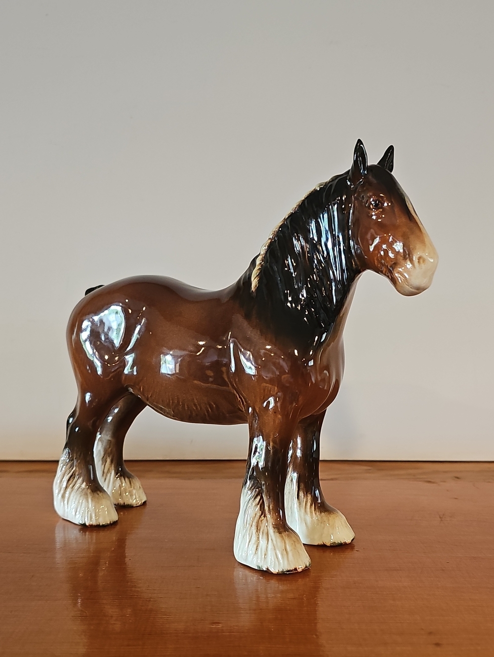 Vintage Beswick Shire Mare Horse Figurine - Gloss Brown Bay, Model 818